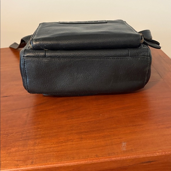 Vintage Fossil Black Pebbled Leather Crossbody Bag Style # 75082 purse handbag - Picture 6 of 11